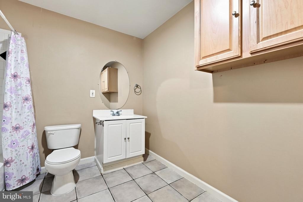 8916 Rugby Road - Photo 40