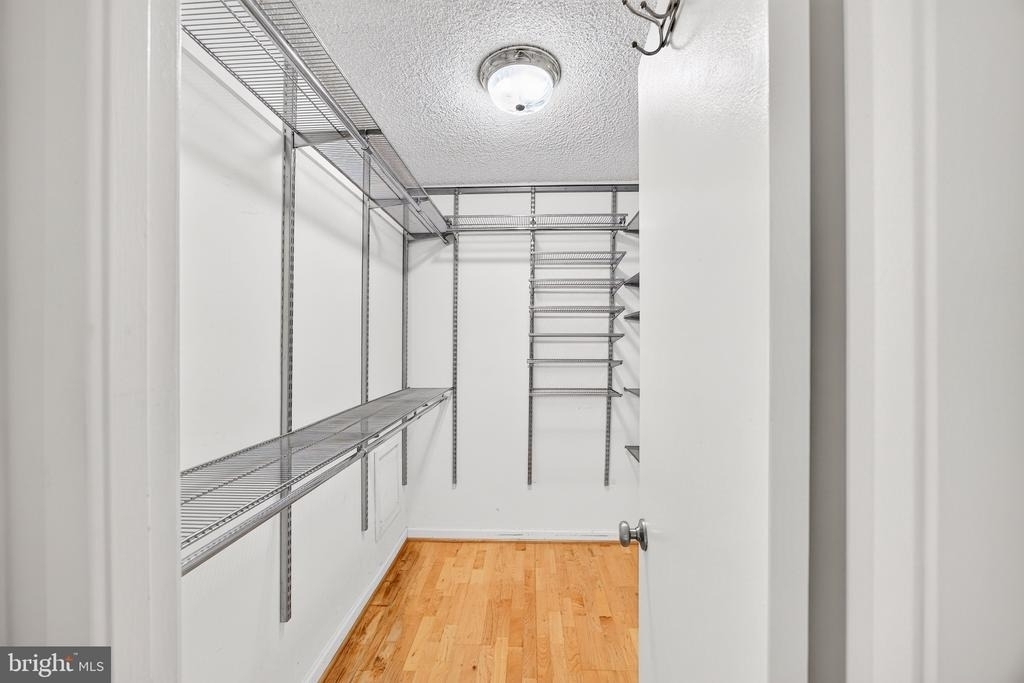 1800 Old Meadow Road - Photo 51