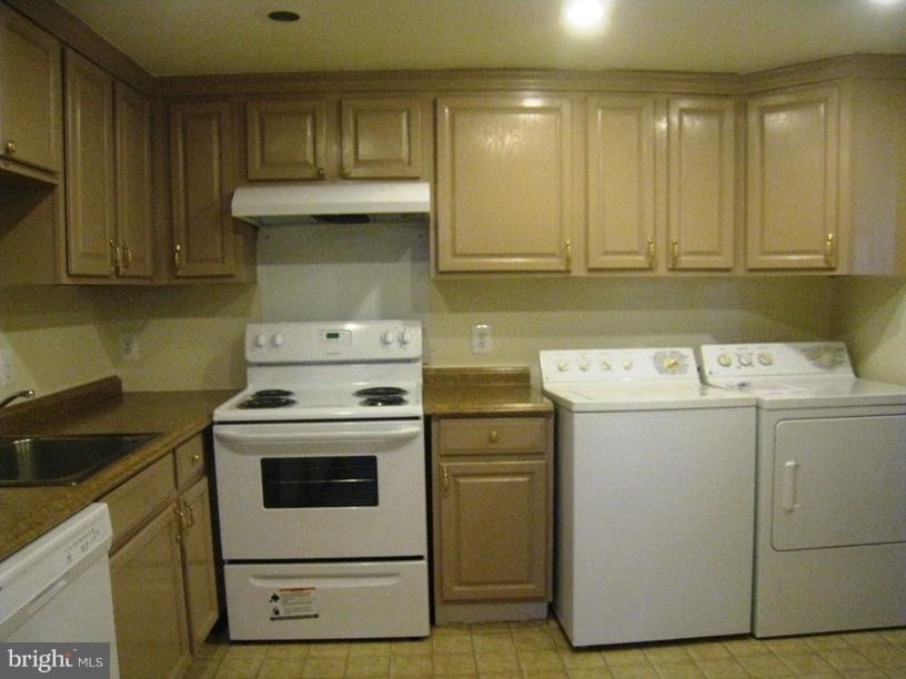6301 Stevenson Avenue - Photo 9