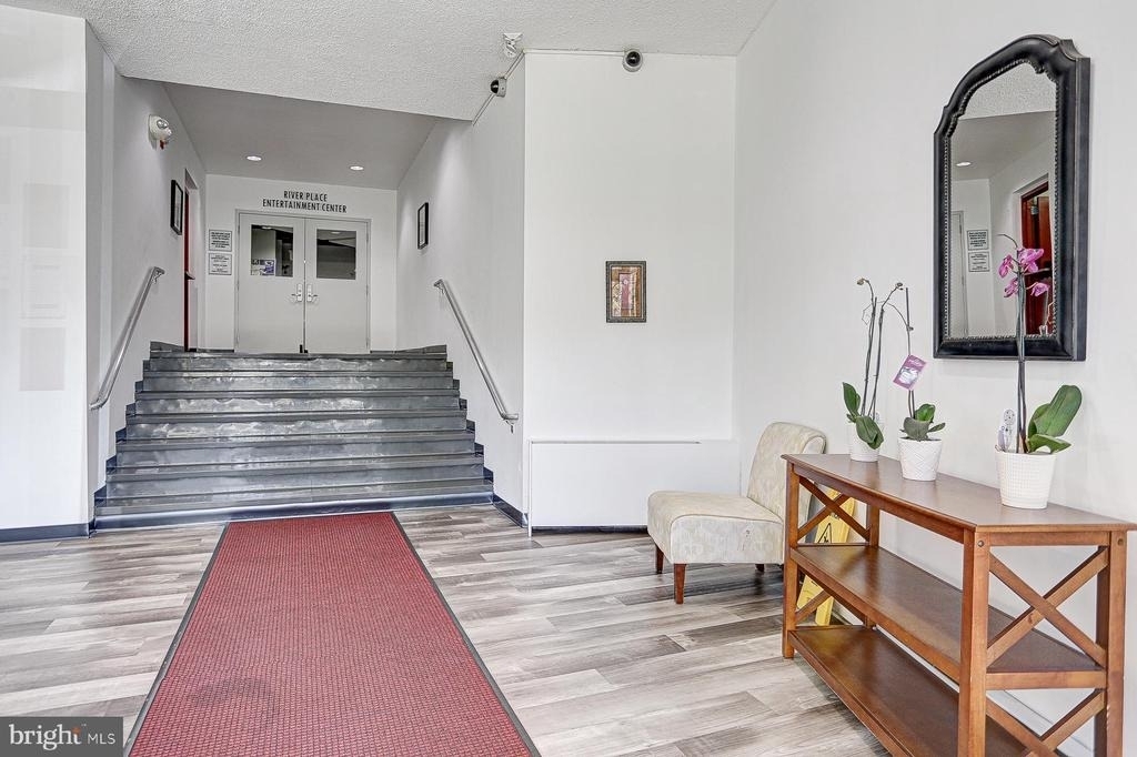 1111 Arlington Boulevard - Photo 35