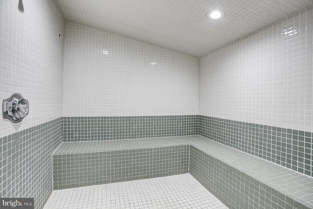 1111 Arlington Boulevard - Photo 39