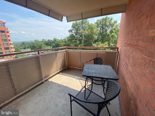 1111 Arlington Boulevard - Photo 18