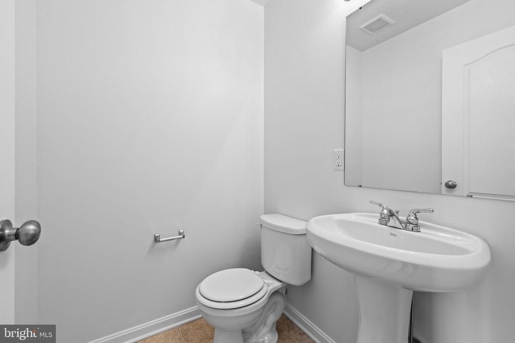 116 Breezewood Drive - Photo 17