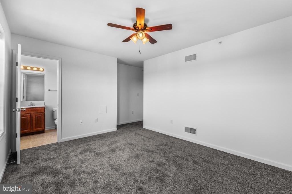 116 Breezewood Drive - Photo 33