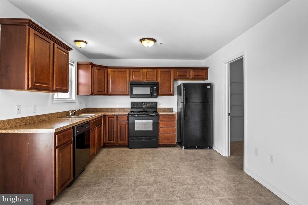 116 Breezewood Drive - Photo 15