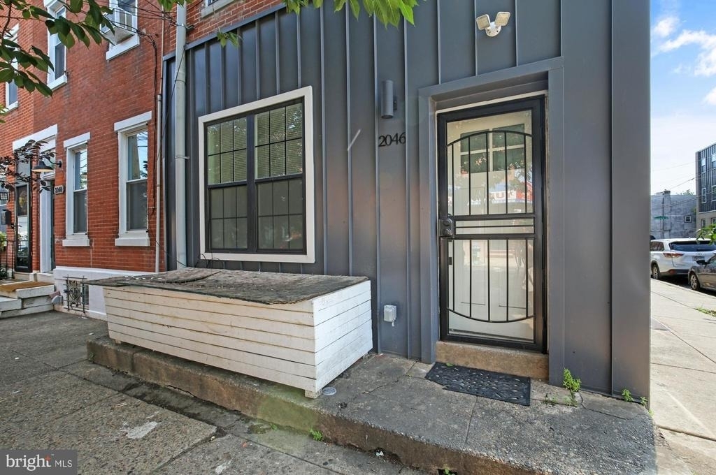 2046 E Huntingdon Street - Photo 11