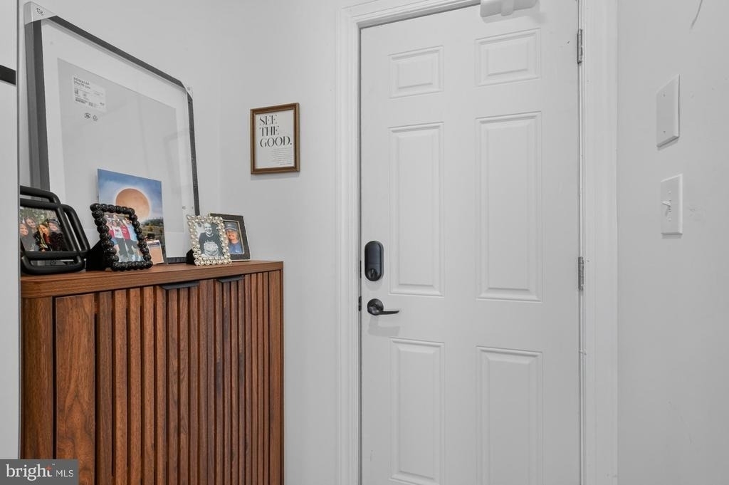 2046 E Huntingdon Street - Photo 1