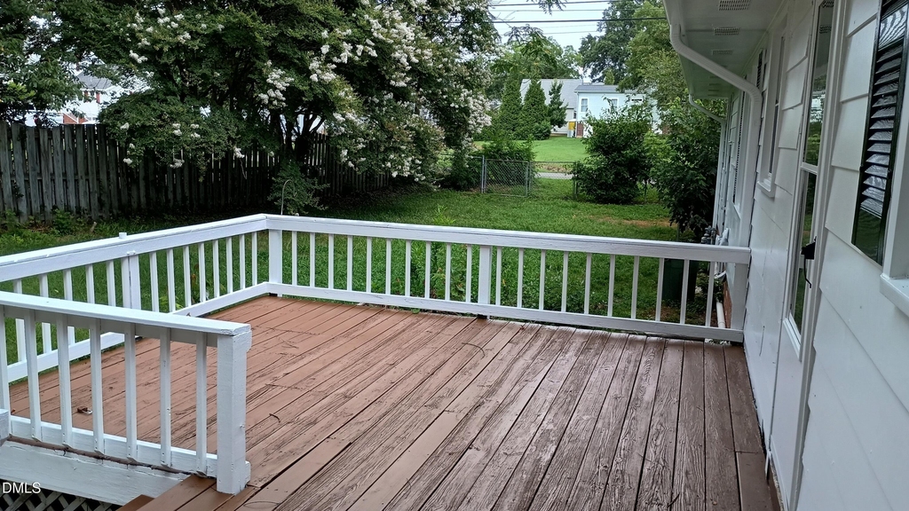 102 S Tunstall Avenue - Photo 21