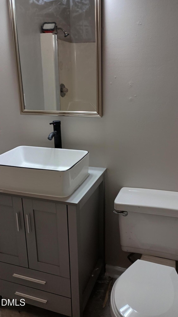 102 S Tunstall Avenue - Photo 10