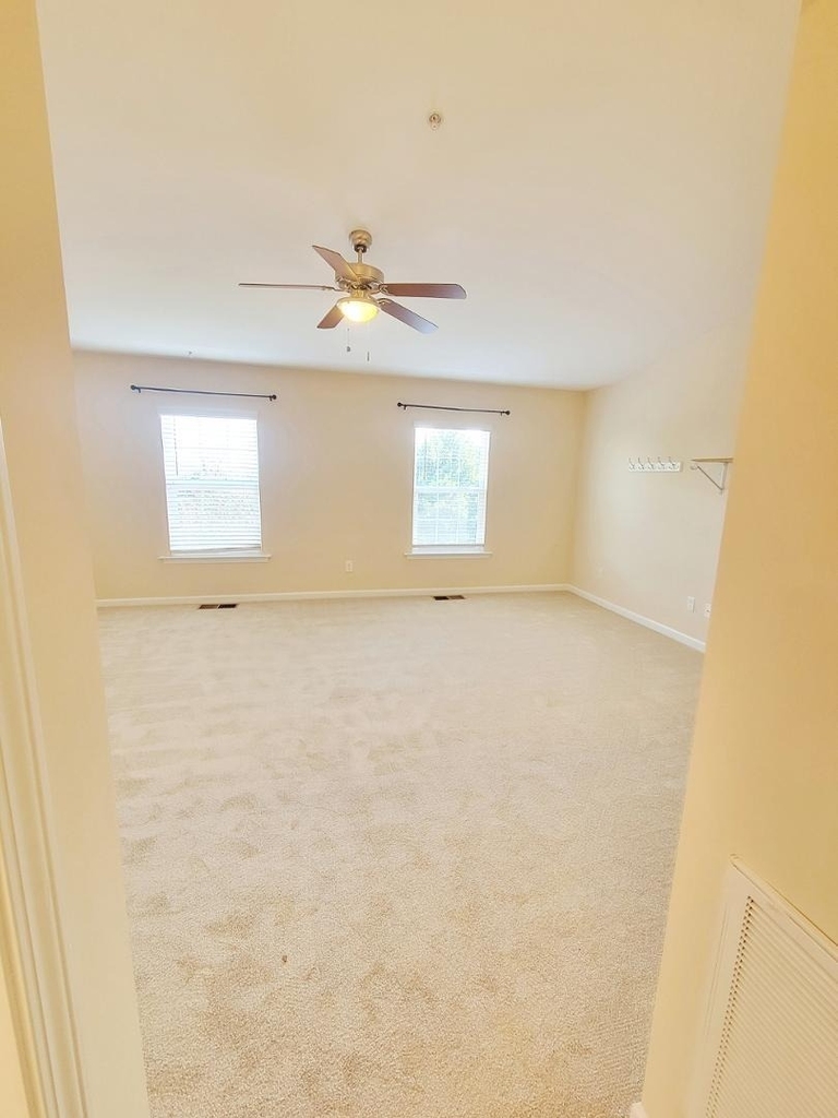 1120 Renewal Place - Photo 42