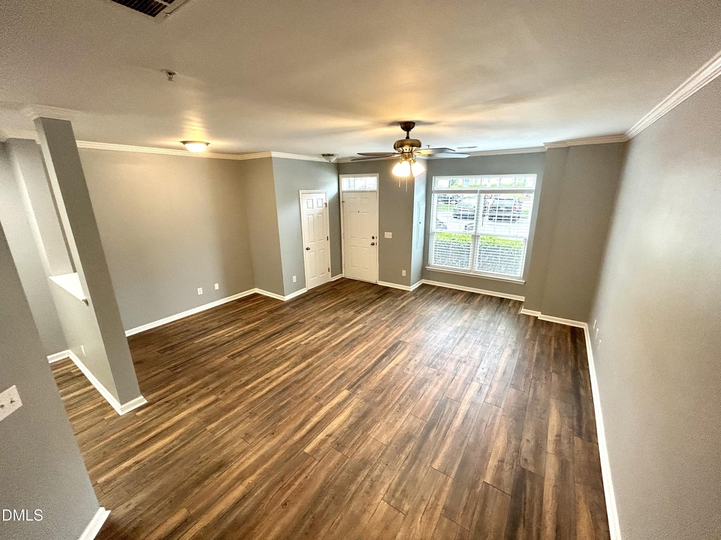 2210 Raven Road - Photo 2