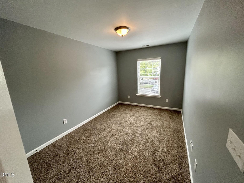 2210 Raven Road - Photo 7