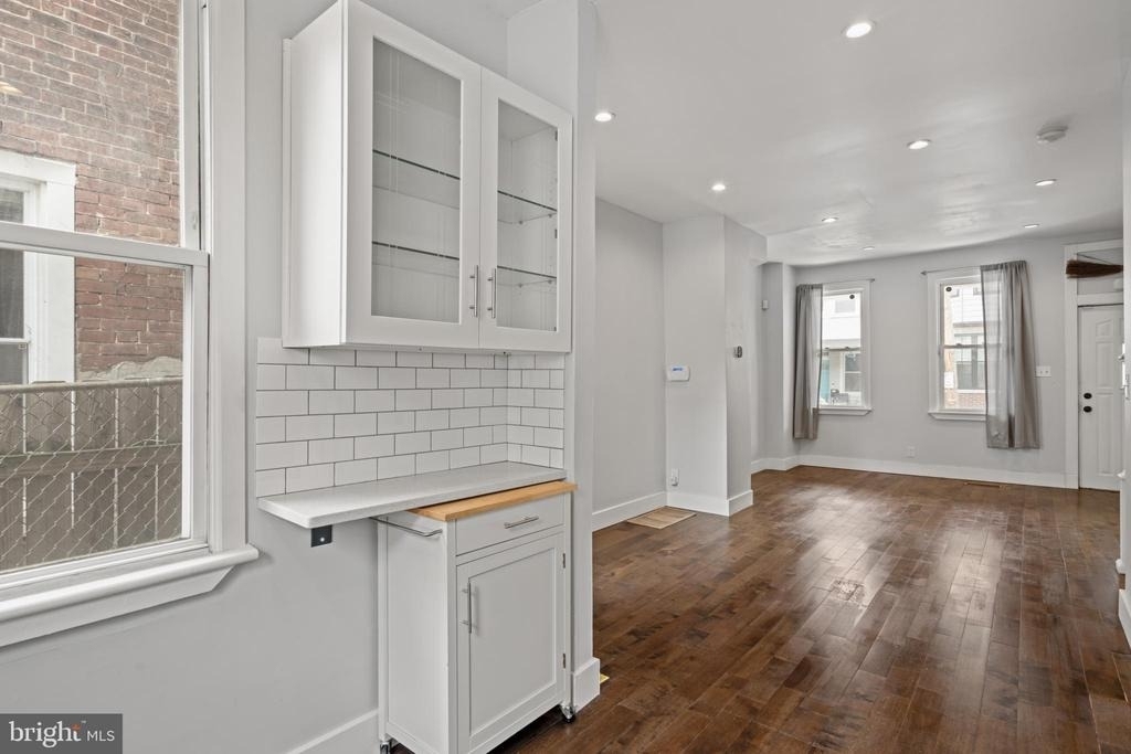 1457 N Corlies Street - Photo 12