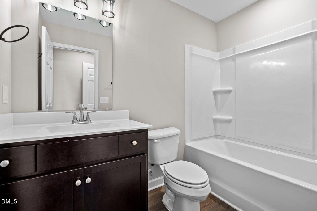122 Laura Lane - Photo 9