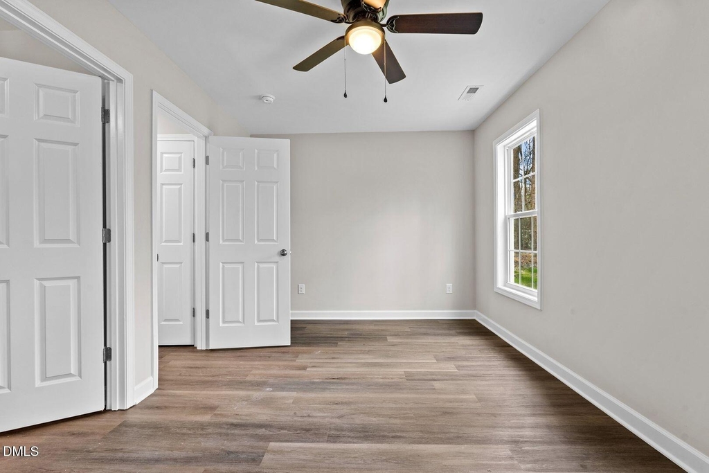 122 Laura Lane - Photo 6