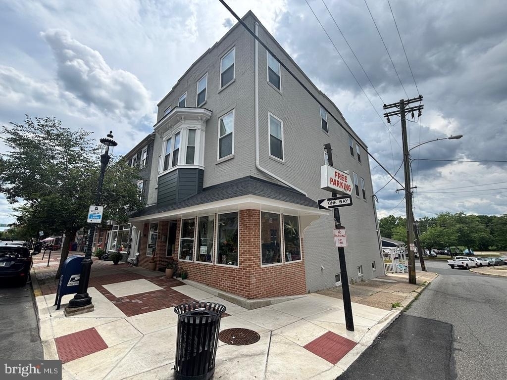 328 Mill Street - Photo 1