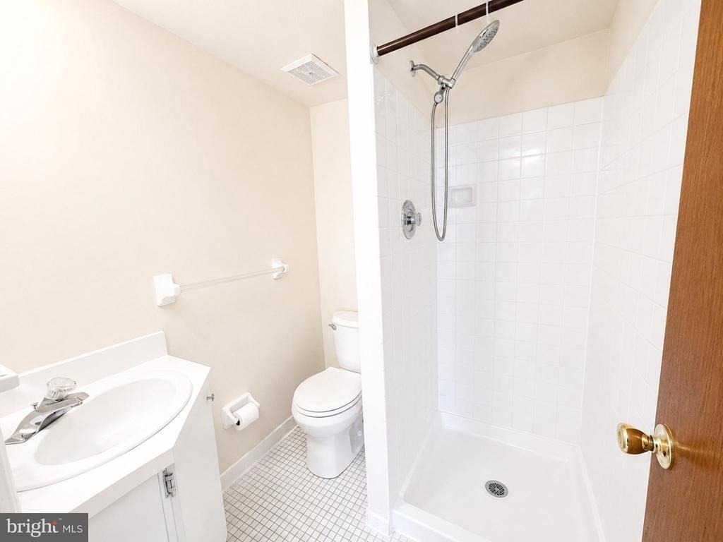 1825 Bridgetown Pike - Photo 17