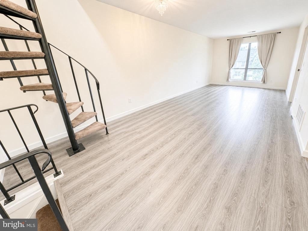 1825 Bridgetown Pike - Photo 6