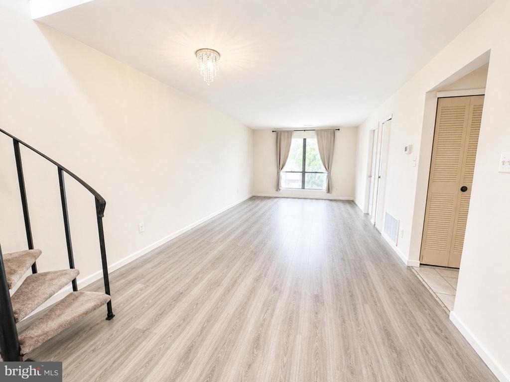 1825 Bridgetown Pike - Photo 4