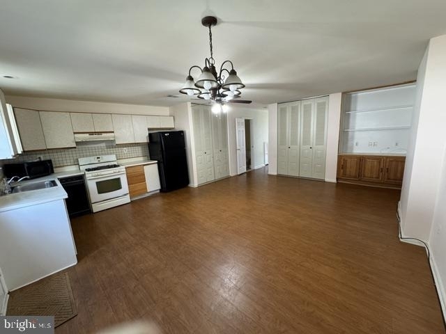 211 Gambocz Court - Photo 2