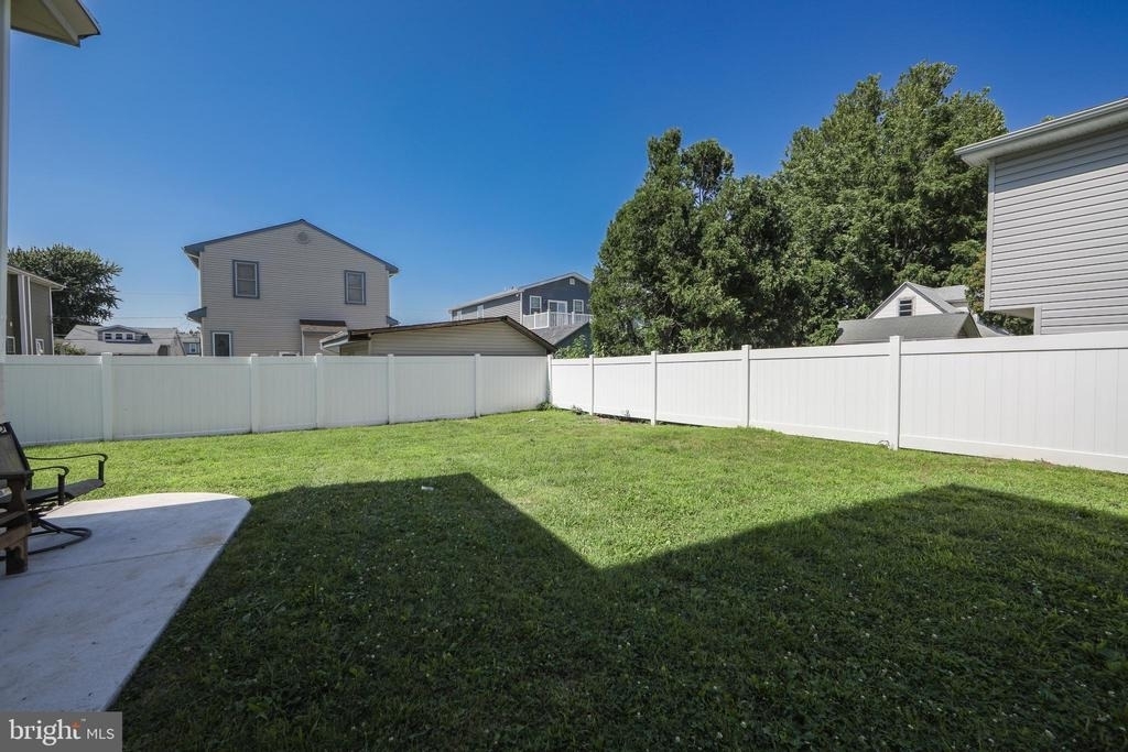 9 E Holly Avenue - Photo 27