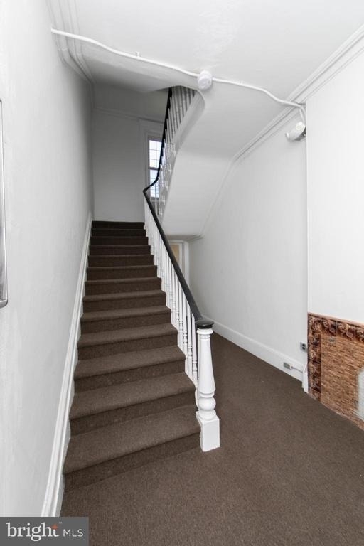 9 E Holly Avenue - Photo 19