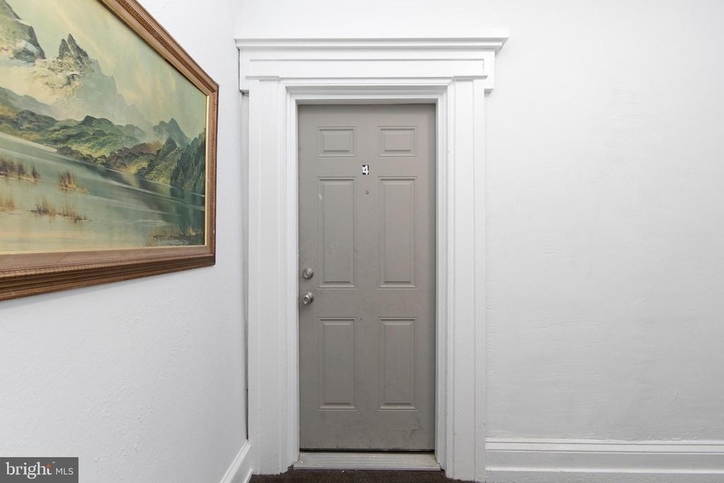 9 E Holly Avenue - Photo 28