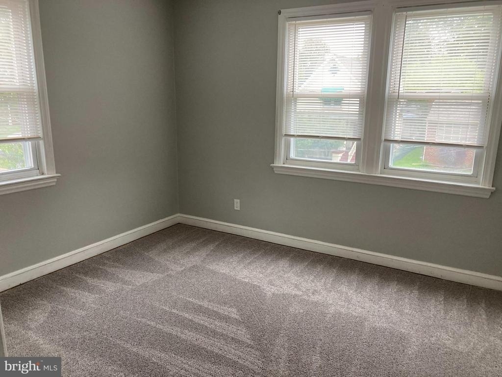 254 Wyoming Avenue - Photo 1