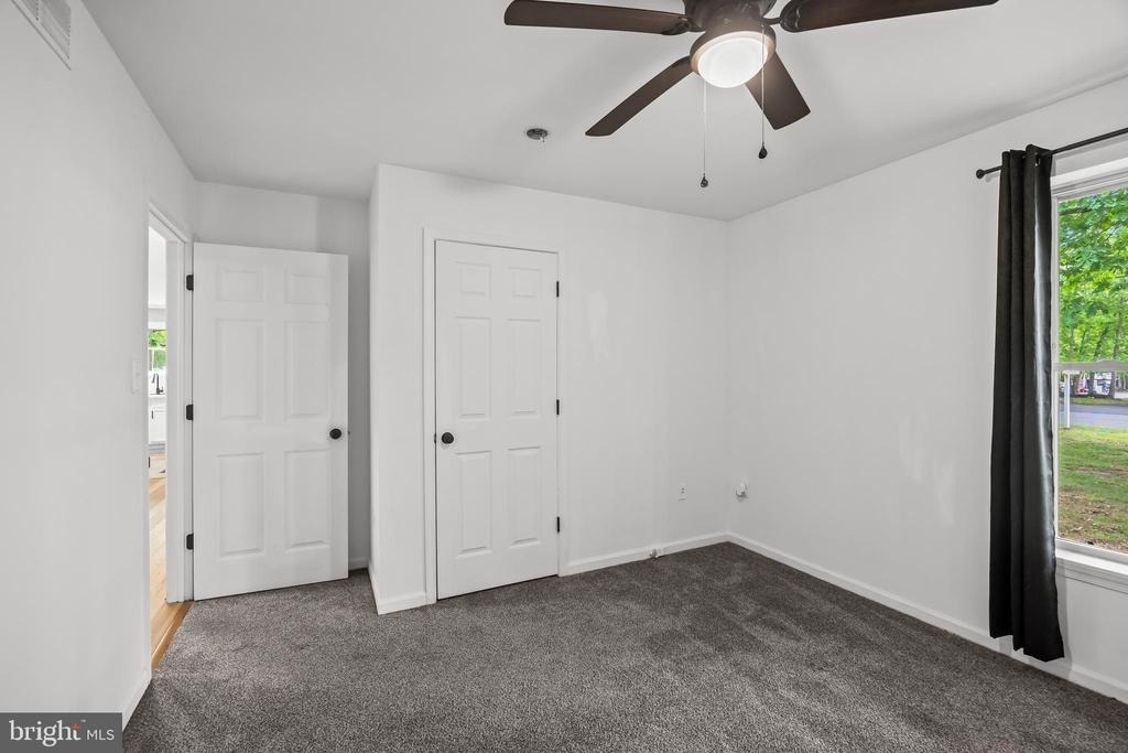 109 6th Ave Avenue - Photo 12