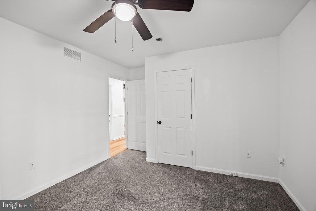 109 6th Ave Avenue - Photo 13