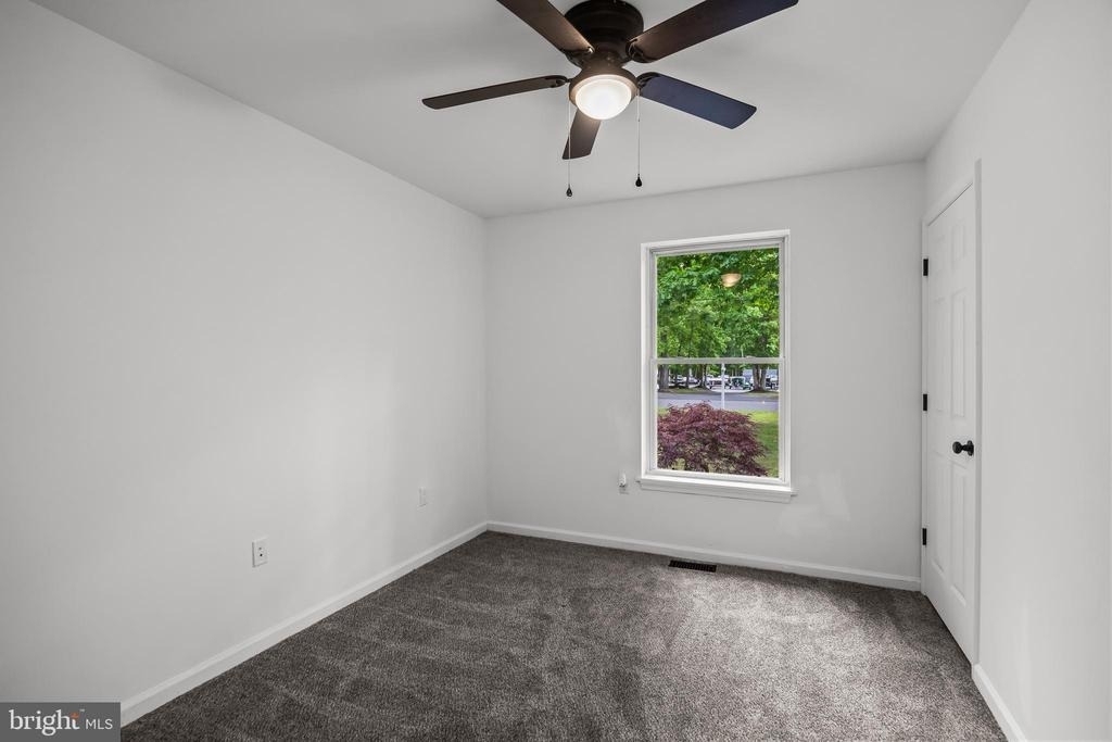 109 6th Ave Avenue - Photo 14