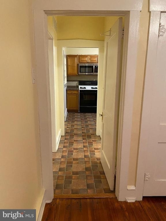 122 E Wayne Terrace - Photo 21