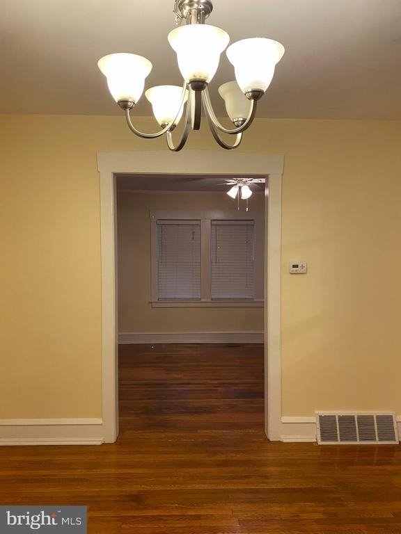 122 E Wayne Terrace - Photo 10