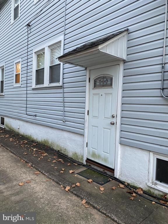 122 E Wayne Terrace - Photo 16