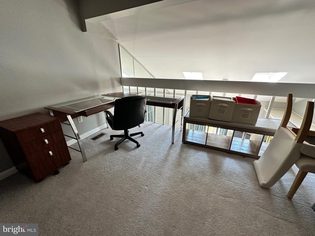 9 Queen Victoria Way - Photo 17
