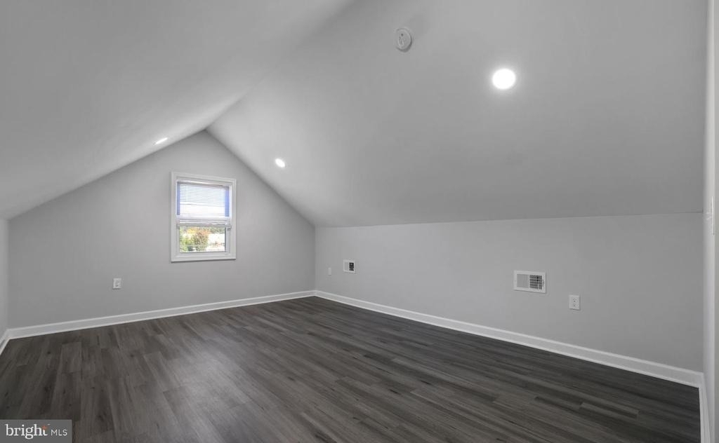 4707 Tuckerman Street - Photo 9