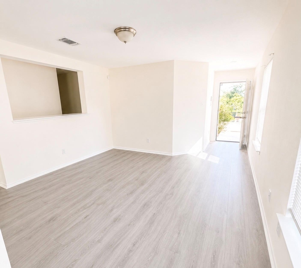 13800 Benjamin Harrison St - Photo 7