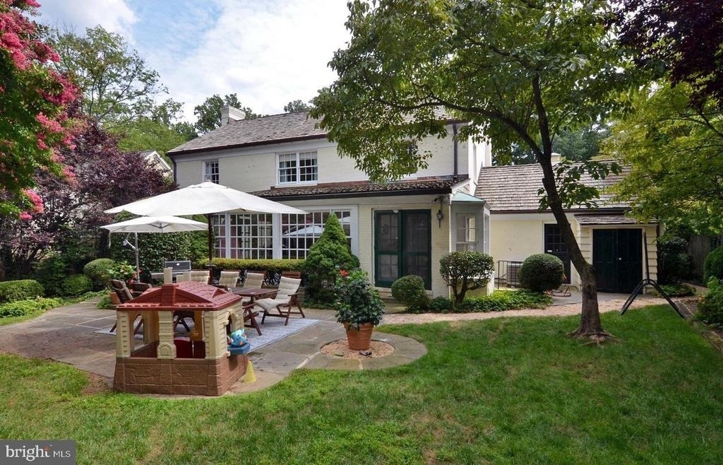 5944 Searl Terrace - Photo 21