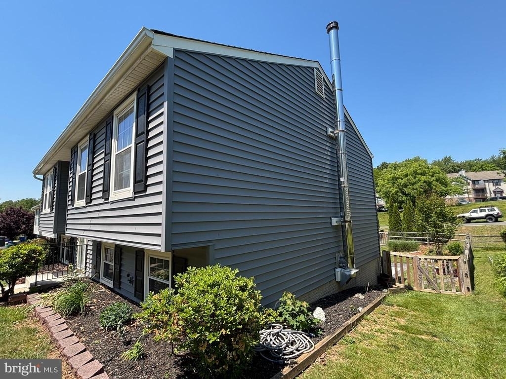 25936 Largo Court - Photo 2