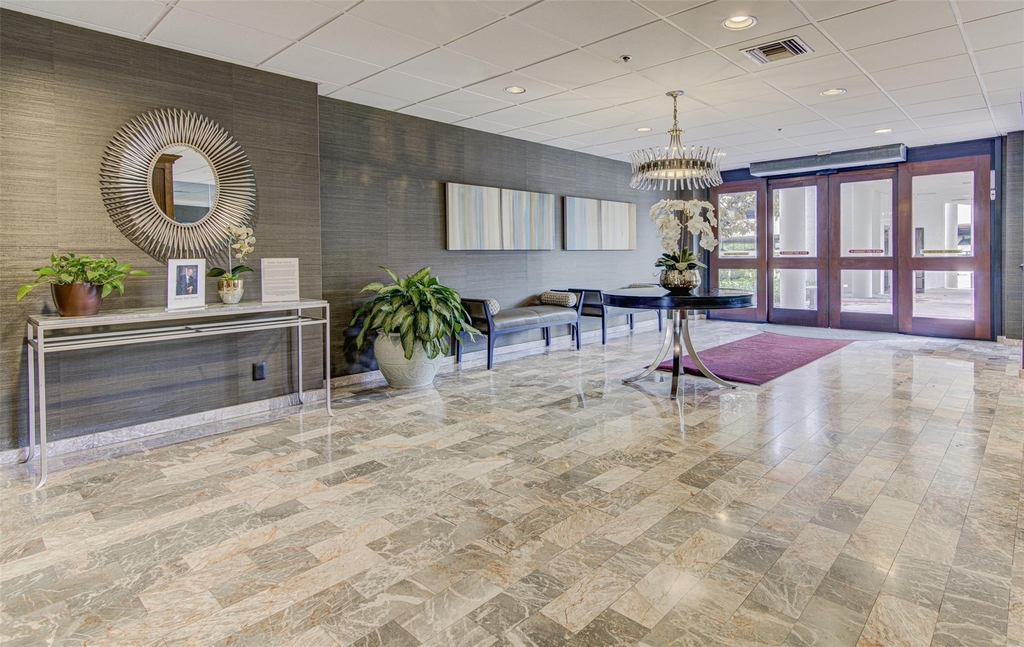 40 N Interstate 35 Highway - Photo 1