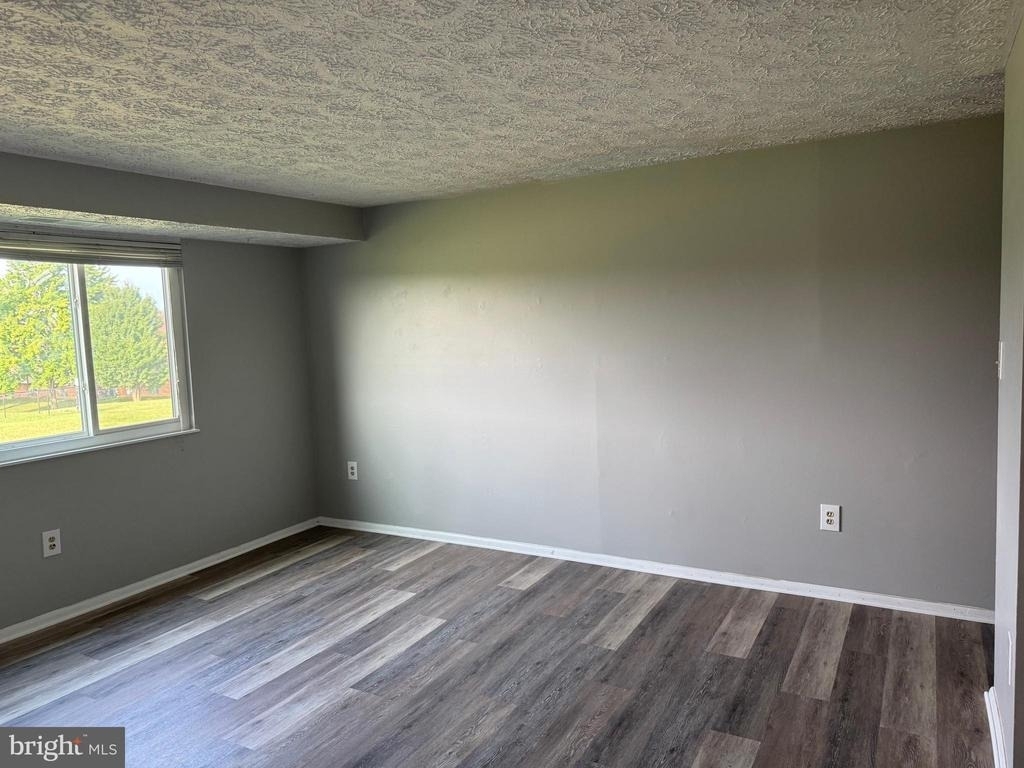 995 Heather Ridge Dr - Photo 21