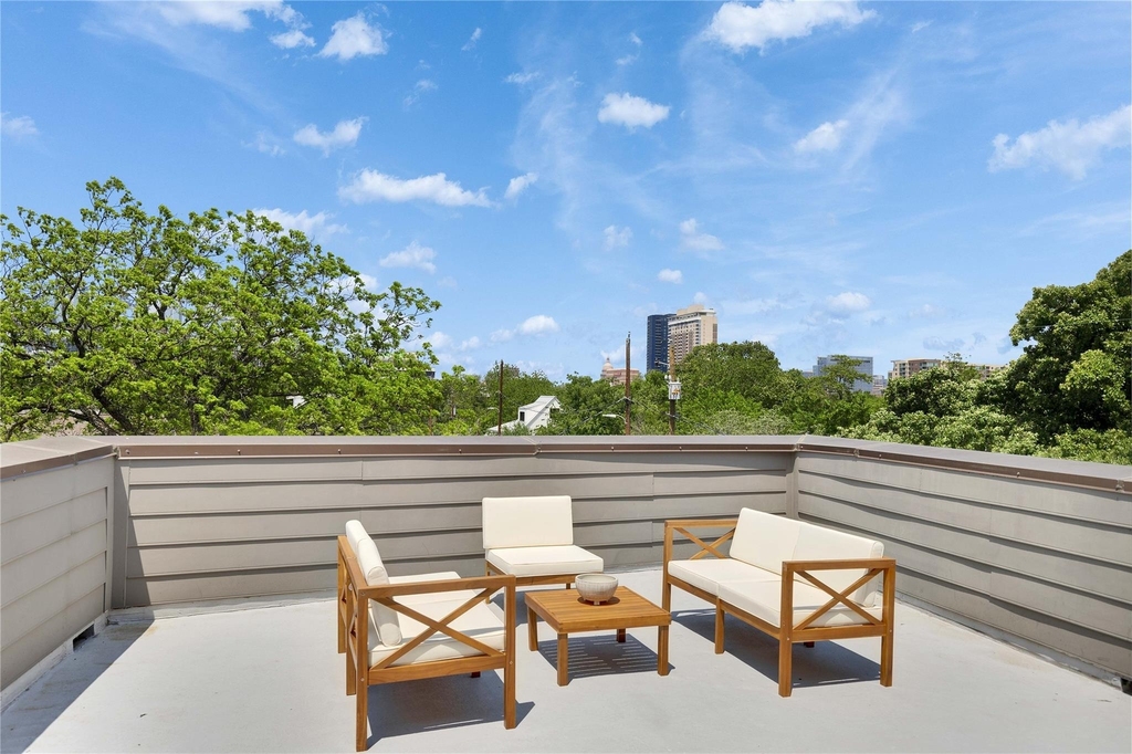 808 E Lydia St - Photo 23