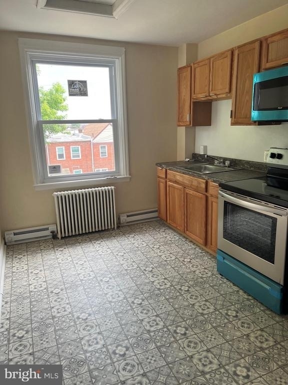 3561 Juneway - Photo 2
