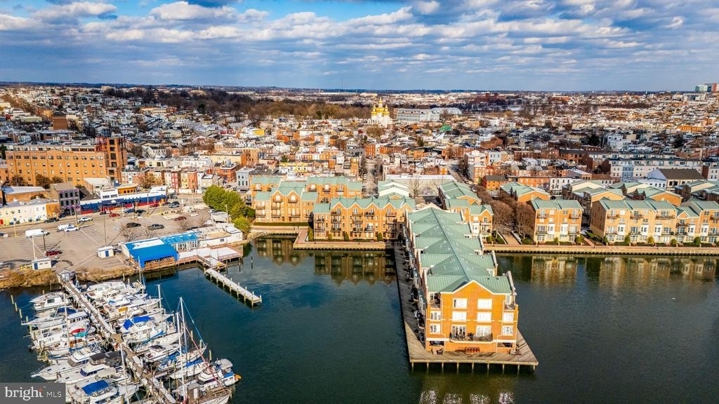 2323 Boston Street - Photo 48
