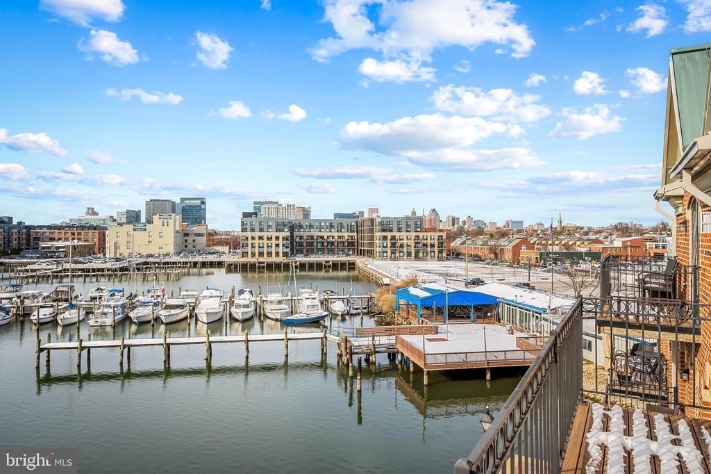 2323 Boston Street - Photo 35