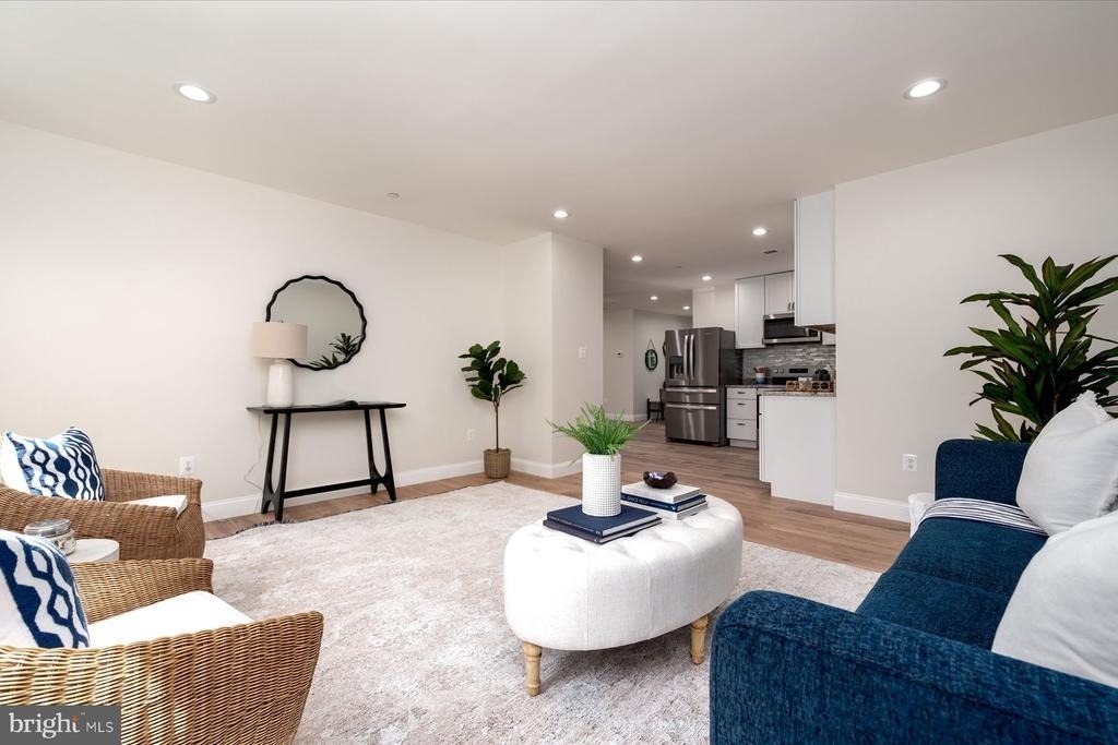 1400 Lower View Court - Photo 10