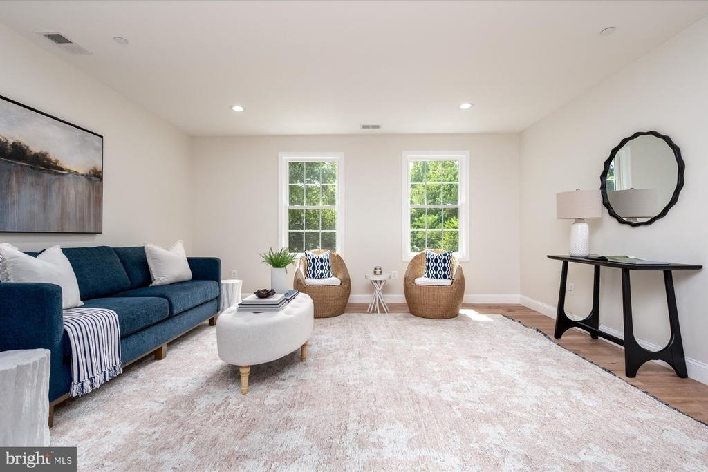1400 Lower View Court - Photo 1