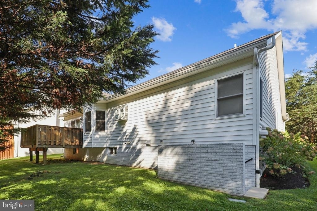 833 Mission Valley Lane - Photo 2