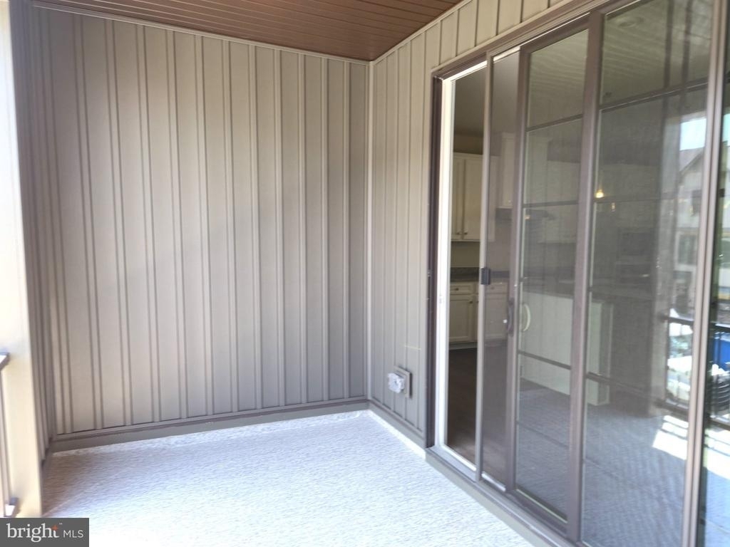 246 E Main Street - Photo 19
