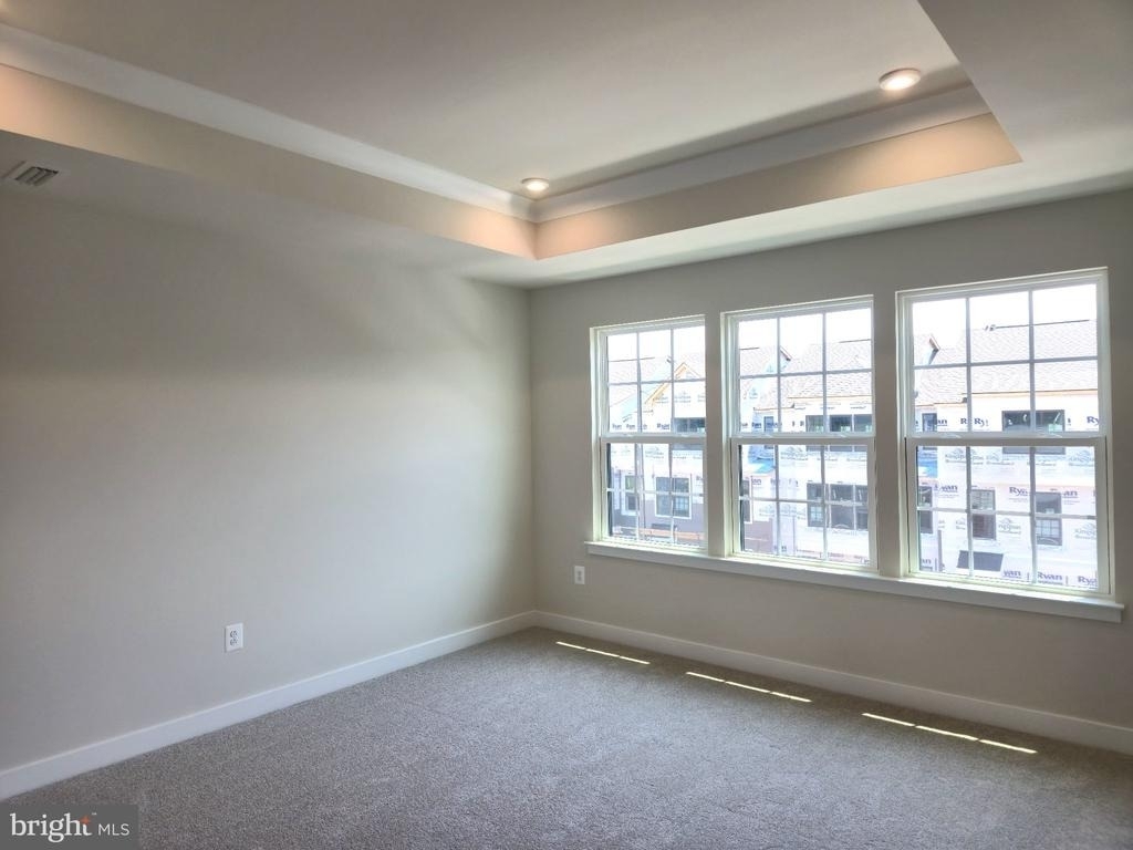 246 E Main Street - Photo 10